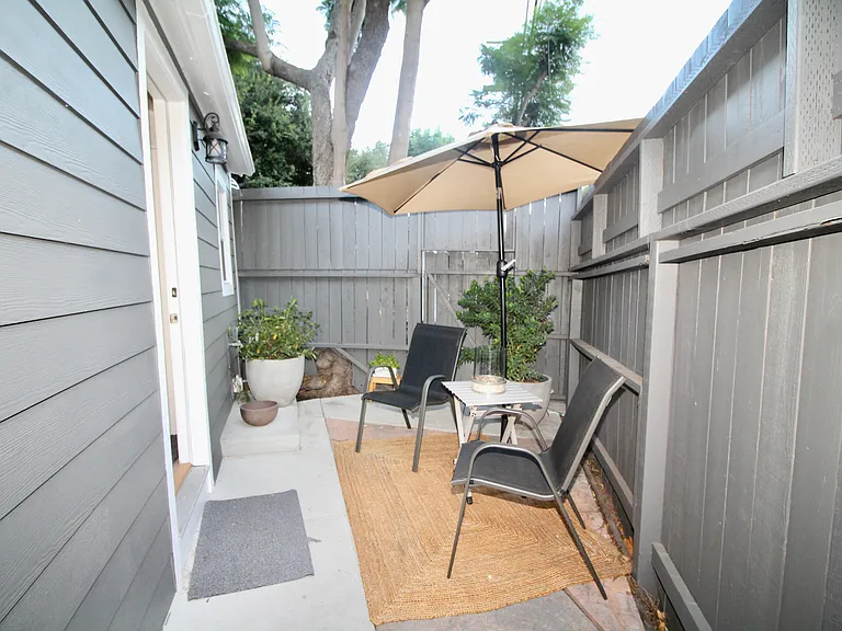 1034 N Beverly Glen Blvd #900 — Photo 8