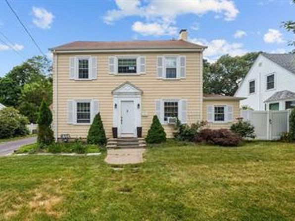 6 Fairview Ave