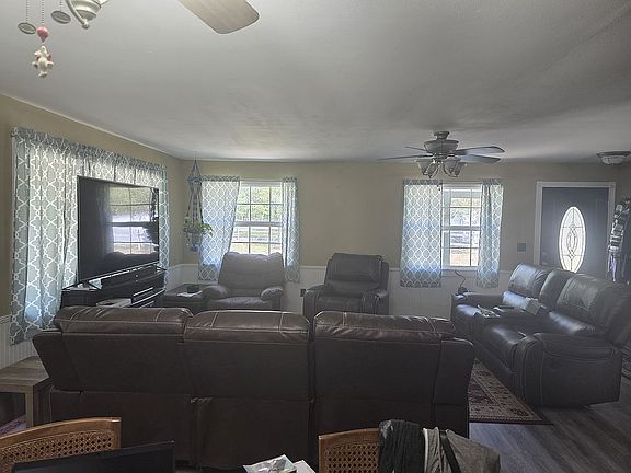 5th image of 16295 Hibiscus Rd