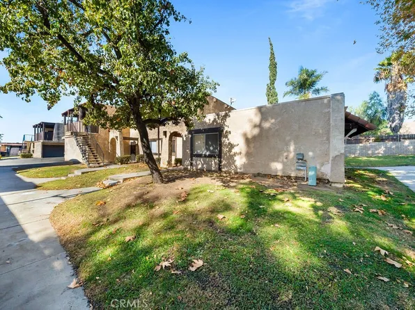 12176 Carnation Ln APT B, Moreno Valley, CA 92557