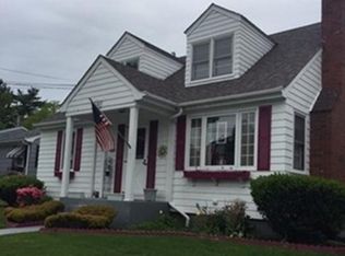 85 Stetson St, Fall River, MA 02720