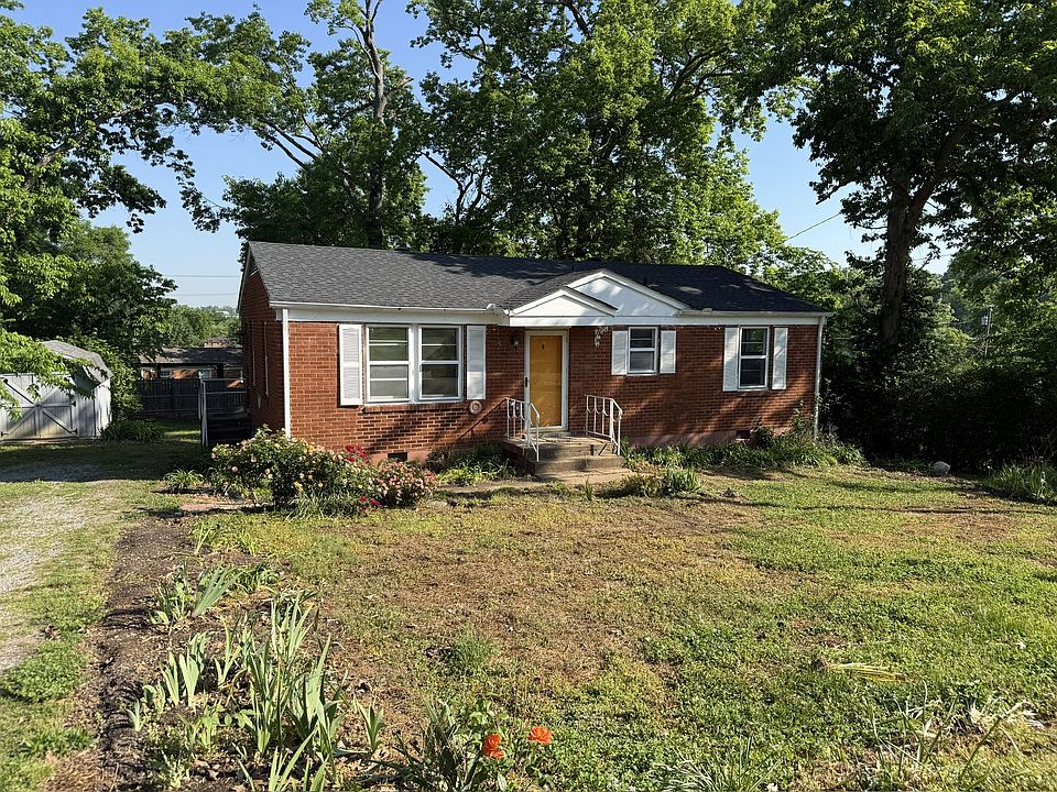 1st image of 1902 Elanor Dr