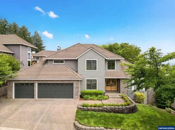 2922 Laurelwood Ct NW, Salem, OR 97304