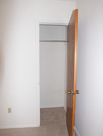 Coat closet