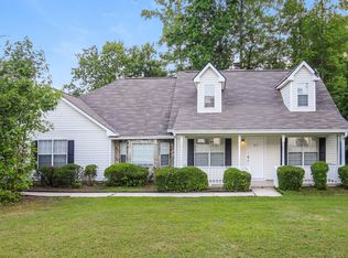 215 Woodland Ridge Cir, Covington, GA 30016
