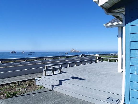 2nd image of 518 N Pebble Beach Dr