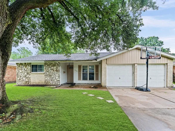 9746 Buena Park Dr, Houston, TX 77089