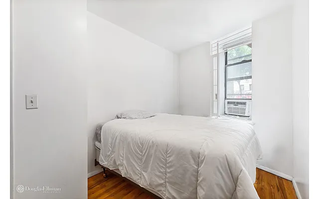 Rented by Douglas Elliman | media 11