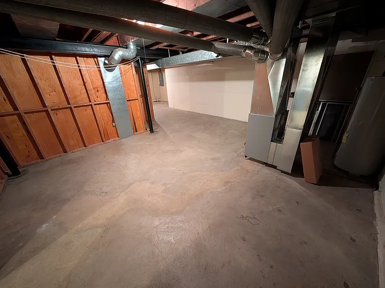 625 Marview Ter — Photo 30