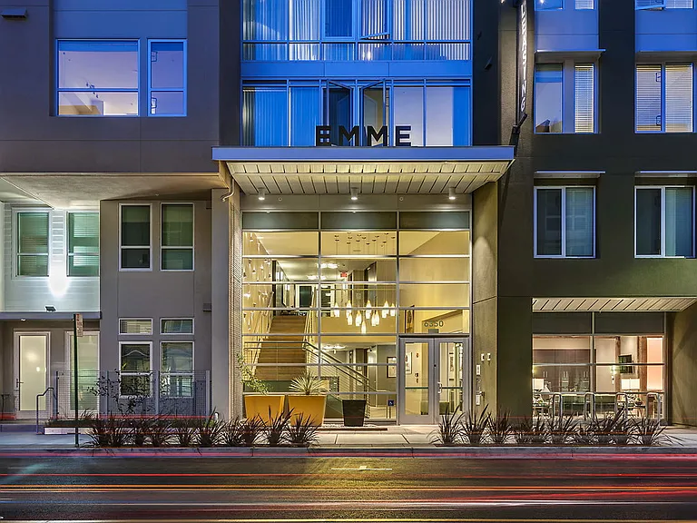 Emme — Photo 41