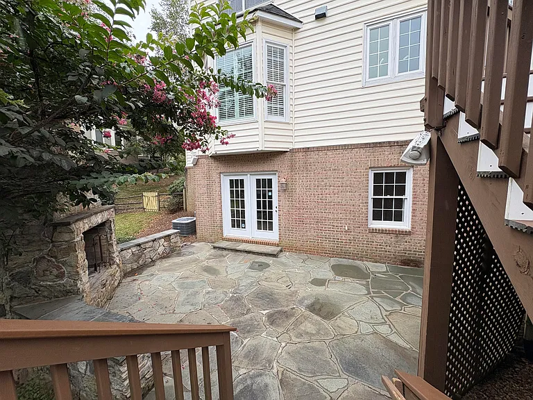 1151 Fieldview Dr — Photo 67