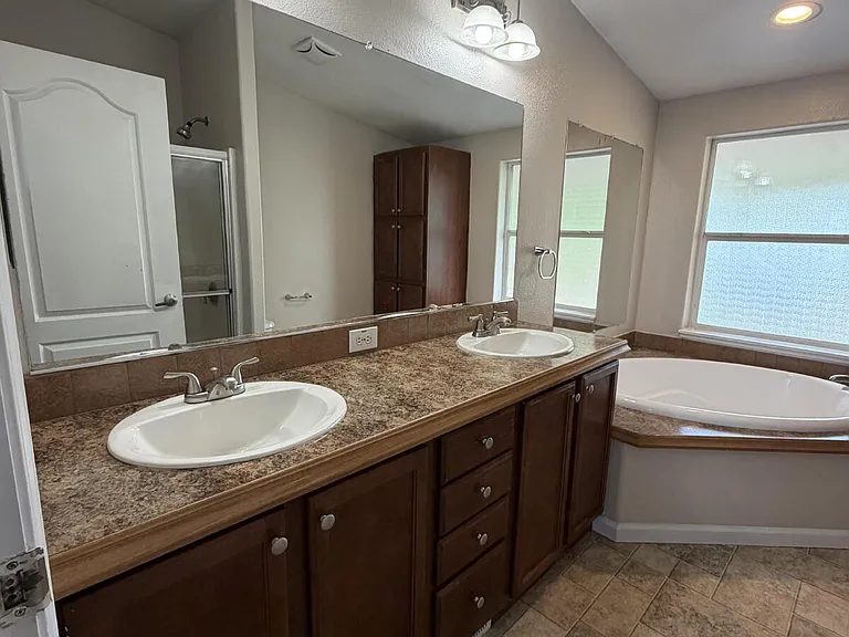 5941 Franklin Rd — Photo 4