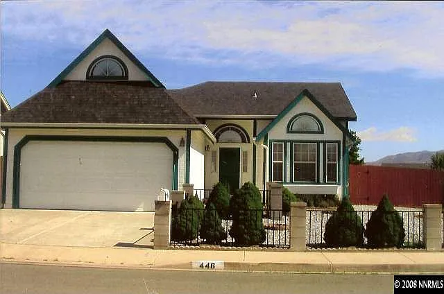 446 Somerset Dr photo 1