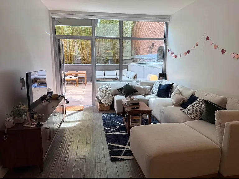 72 Townsend St #312 — Photo 12
