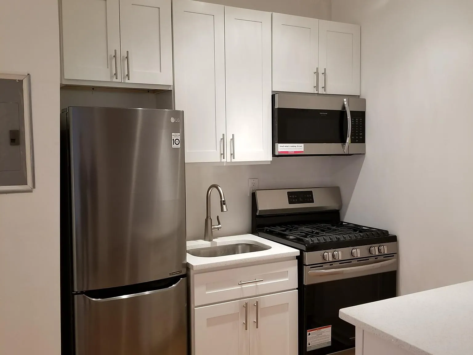 1 bed, 625 sqft, $1,895 — Photo 2