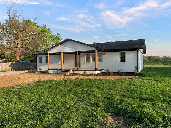 3rd image of 307 New Grove Rd