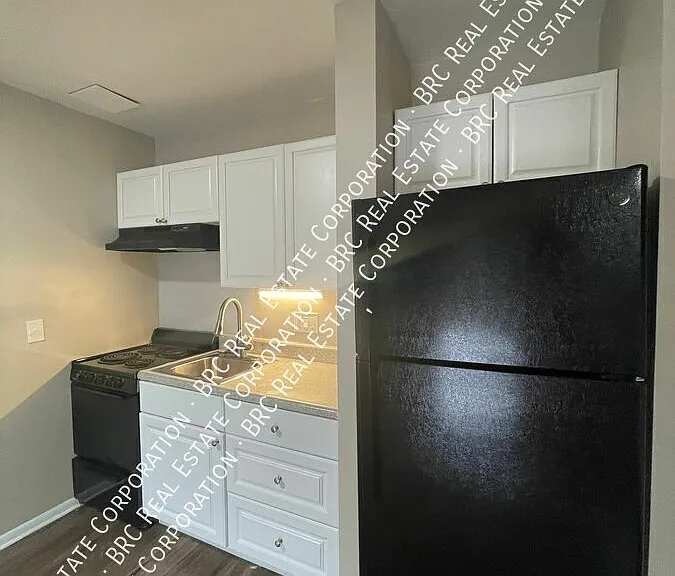 5904 S Datura St #7 — Photo 5