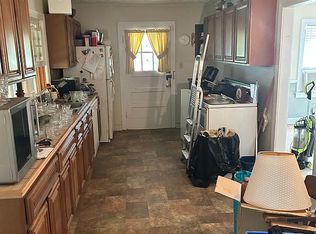 1715 Old Bay Springs Rd, Laurel, MS 39440