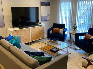 442 N Armistead St APT 201, Alexandria, VA 22312