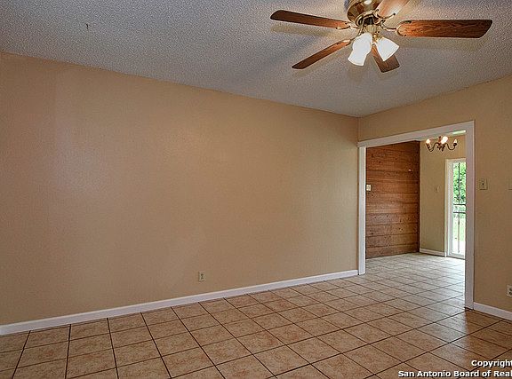 5th image of 6235 Pike Valley Dr