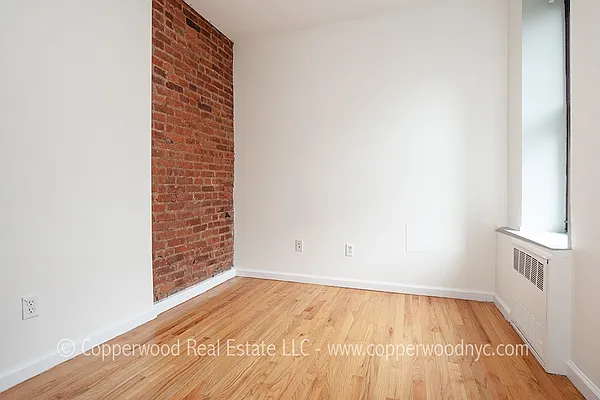 Rented by Copperwood Real Estate | media 3