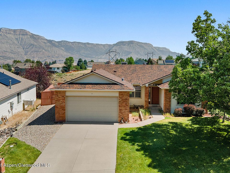 1st image of 21 Cottonwood Ct