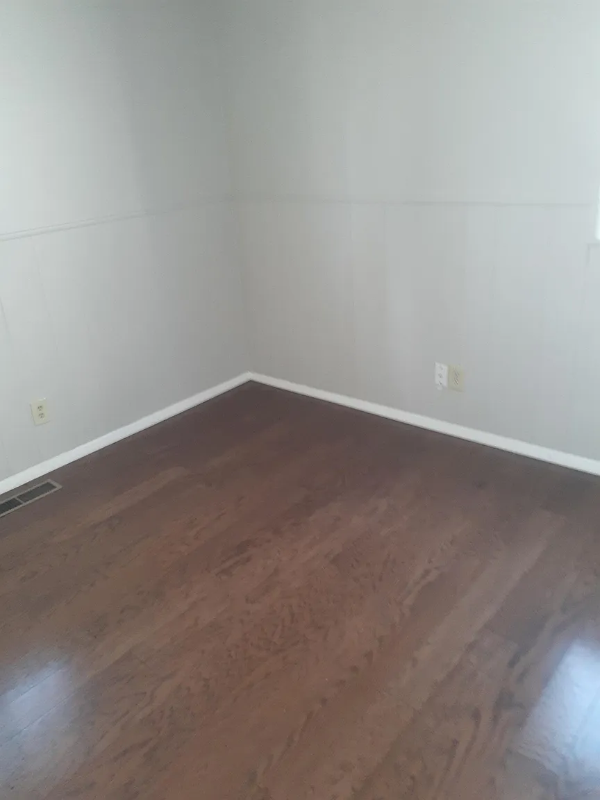 5008 Arrowhead Blvd photo 1
