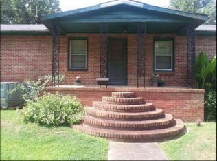 709 McAlpine St, Talladega, AL 35160