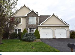 1206 Earl Rd, Leesport, PA 19533