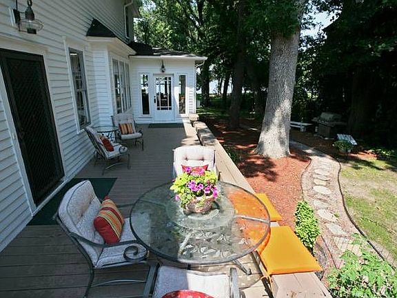 Large Deck