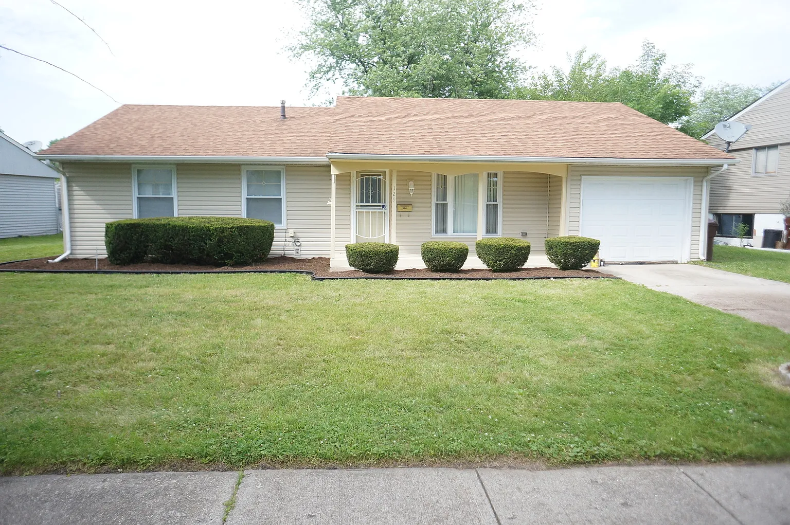 129 E Rose St #1 photo 1