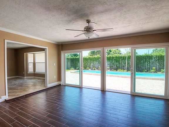 5th image of 3396 Espanola Dr