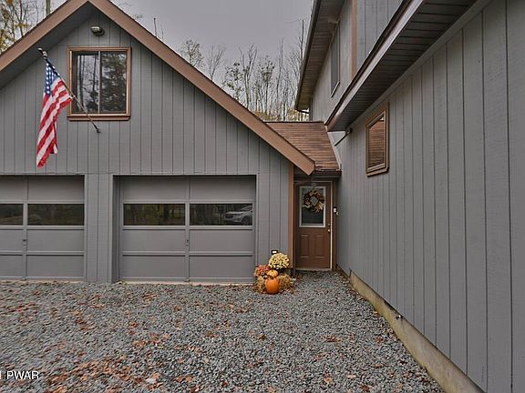 2nd image of 290 Northgate Ct