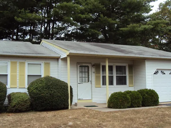 58 Chelsea Dr, Whiting, NJ 08759
