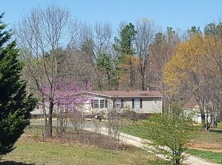 7091 Old Courthouse Rd, Gladstone, VA 24522