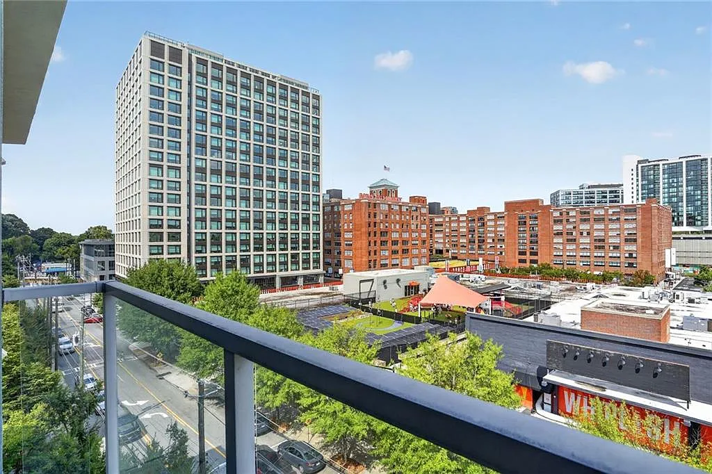 2 bed, 2.0 bath, 1228 sqft, $2,695 — Photo 1