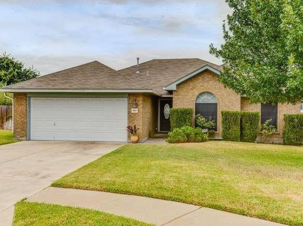 910 Wild Petunia Way