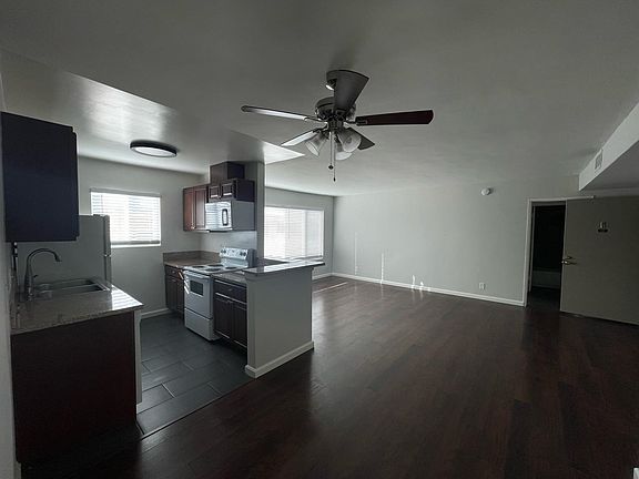2nd image of 14401 Hartsook St #304