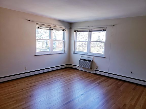 5th image of 6512 Hamilton Ave APT 3