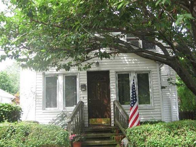 1st image of 410 Florence Pl