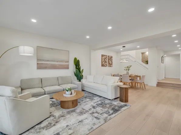 21 Lakefront, Irvine, CA 92604