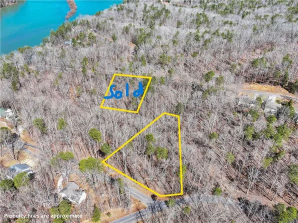 7606 Pine Pl #10, Murrayville, GA 30564