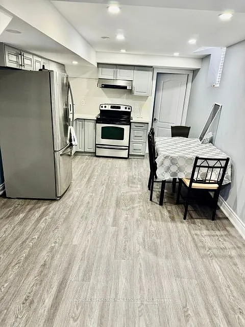 2 bed, $1,700 — Photo 3