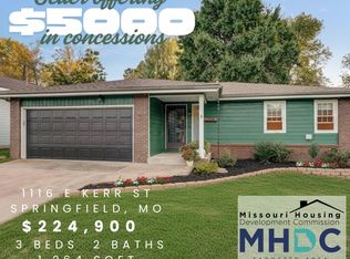 1116 E Kerr St, Springfield, MO 65803