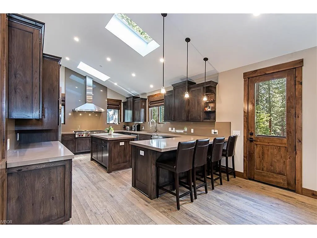 821 Carano Ct photo 1