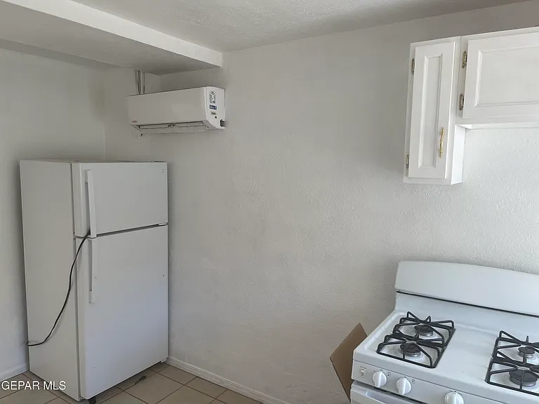 1026 Myrtle Ave #6 — Photo 5