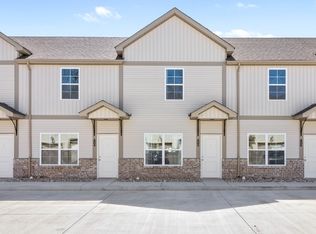 940 Britton Spgs Unit 403, Clarksville, TN 37042