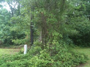 12 Cockle St, Hampstead, NC 28443