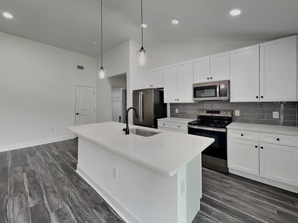 4075 Kessler Ter, North Port, FL 34287