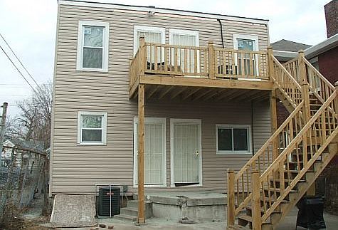 2nd image of 2510 W Madison St #2